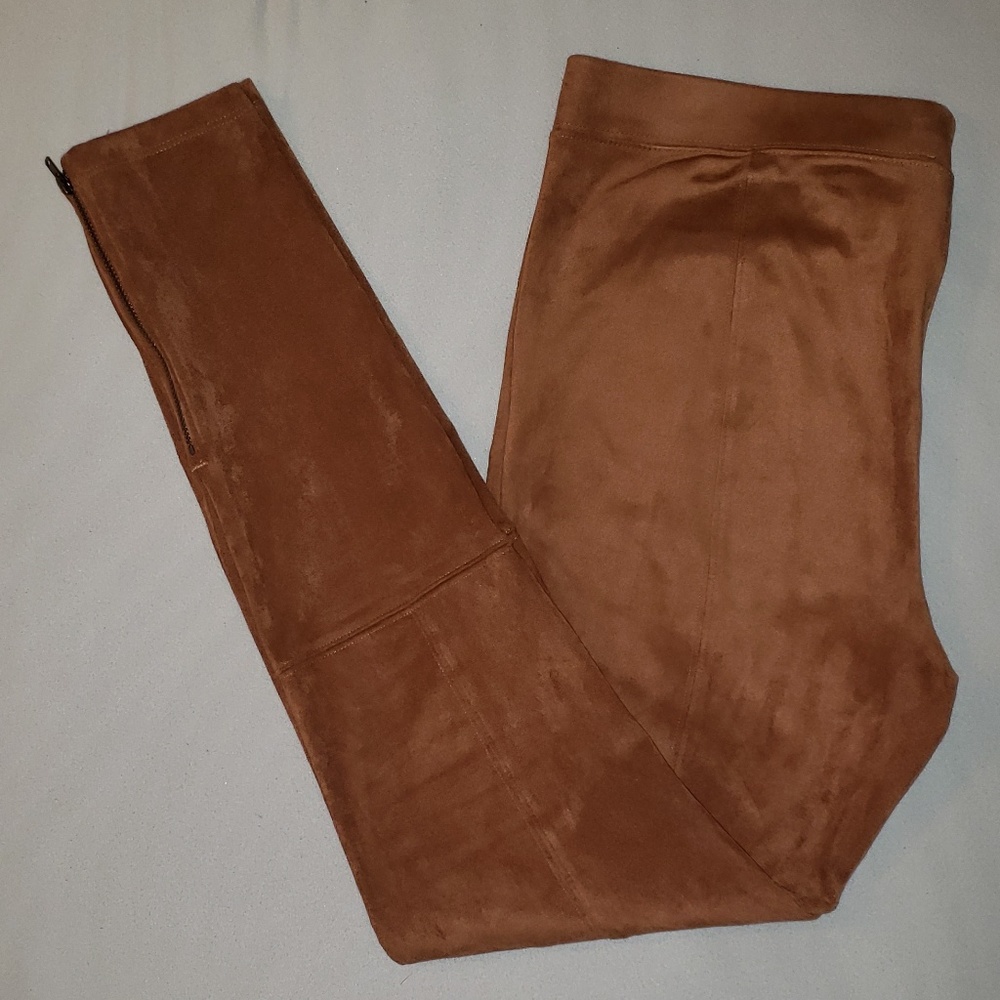 ♦️Sold♦️Caramel Suede ponte leggings